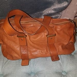 Beautiful 100% Leather bag